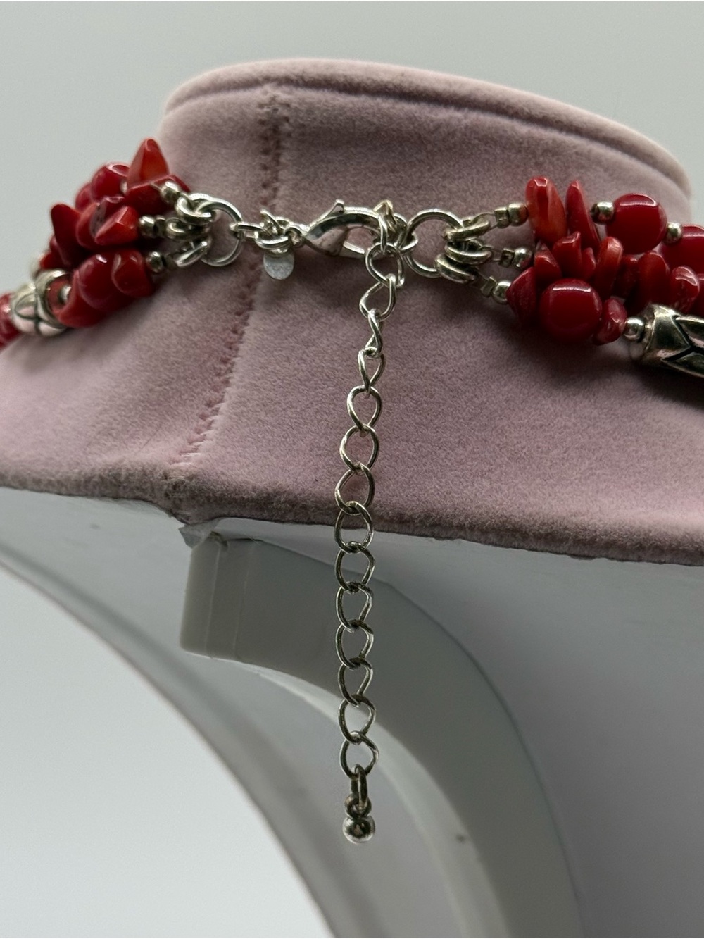 PREMIER DESIGNS TRIPLE STRAND RED CORAL & SILVER TONE NECKLACE - Picture 6 of 8